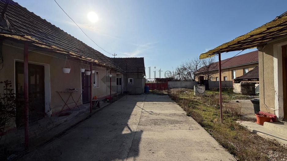 Teren 2195 mp Cihei strada Principala - Poză 3