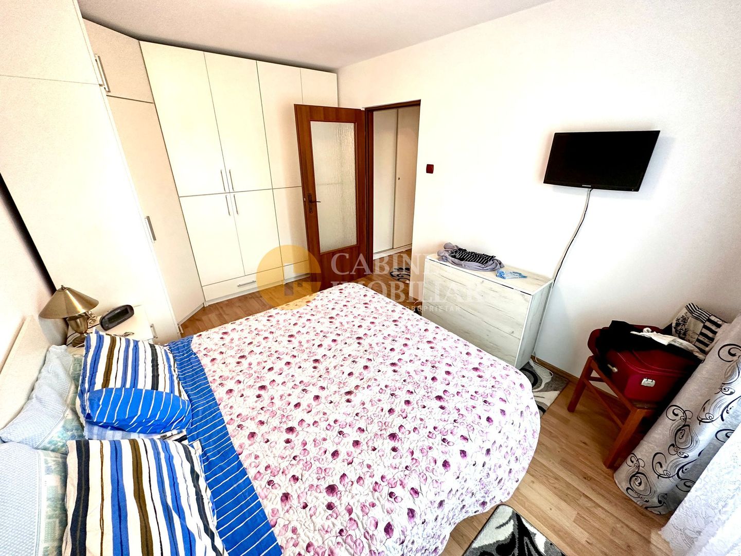 2 Camere Renovat Utilat - Etaj 2 - Zona Cantemir - Bloc Fara Risc - Poză 5