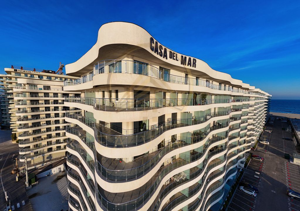 Mamaia - Apartament cu 3 camere, mobilat si utilat, vedere superba. - Poză 22