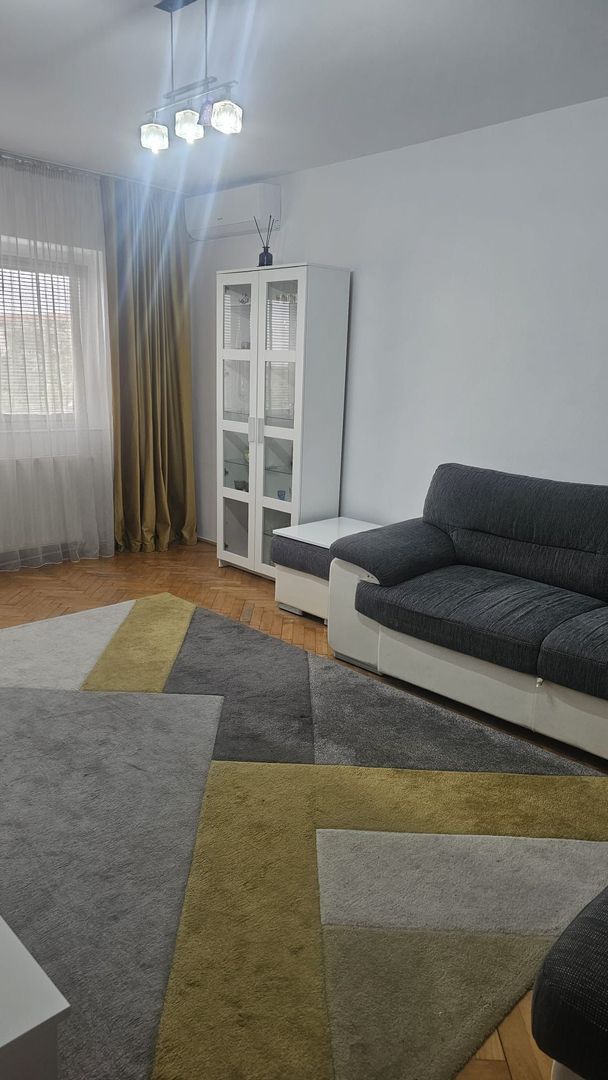 Lipovei | Decomandat | 2 băi | Centrală proprie | Mobilat-Utilat - Poză 2