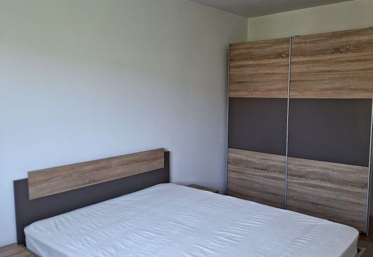 Apartament 3 camere renovat integral, etaj 3/4, lângă metrou Păcii - Poză 4
