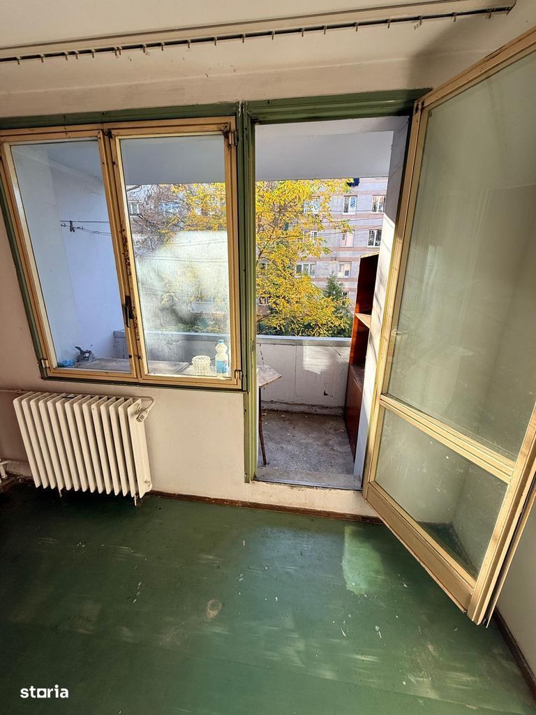 Vânzare apartament 3 camere, decomandat, etaj 1/4 – 66,79 mp + boxă – Drumul Tab - Poză 5