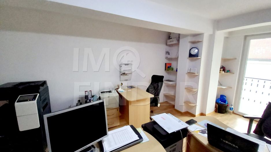 Apartament Bloc Nou etajul 1 cu 2 parcari Subterane - Poză 4