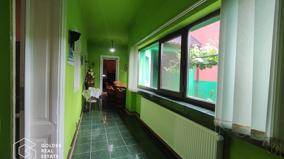 Casa din caramida in centrul Lipovei, 880 teren - Poză 5