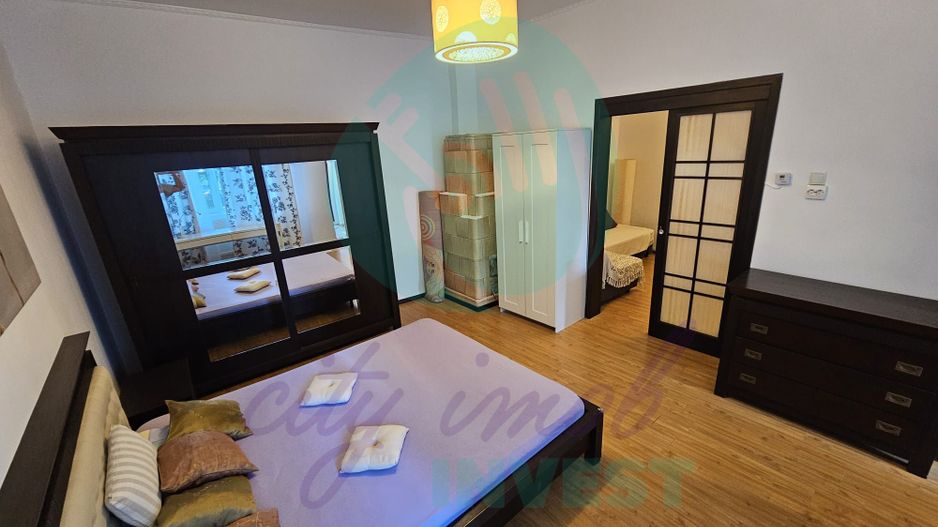 Apartament 3 Camere în Vilă, Zona Centrală - Poză 10