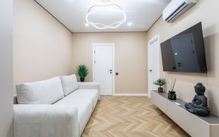 Vânzare, apartament, 2 camere, strada Cornești, Rîșcani - Poză 1
