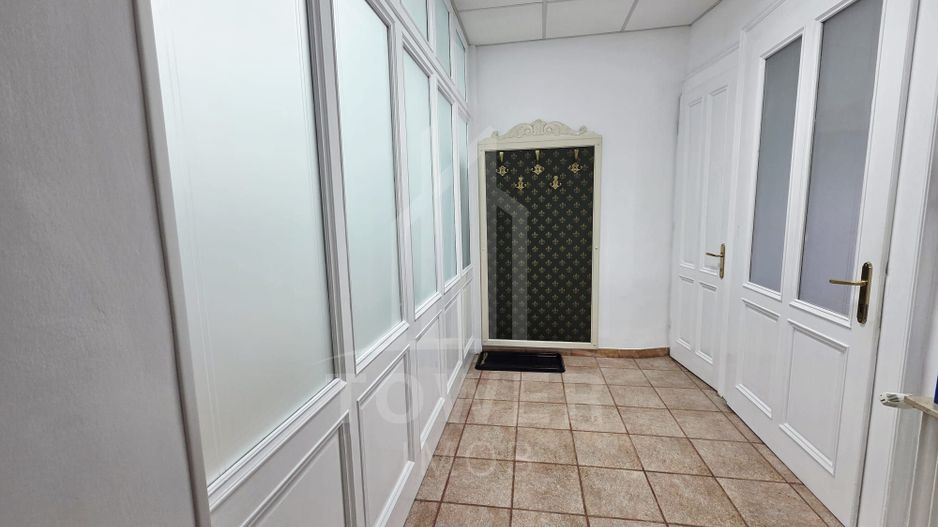 Apartament la vila de inchiriat | Zona Ultracentral | 60mp | 600 EUR - Poză 4