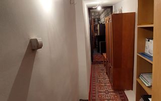 Vanzare Casa cu curte individuala, Colentina, 4 camere, garaj - Poză 9