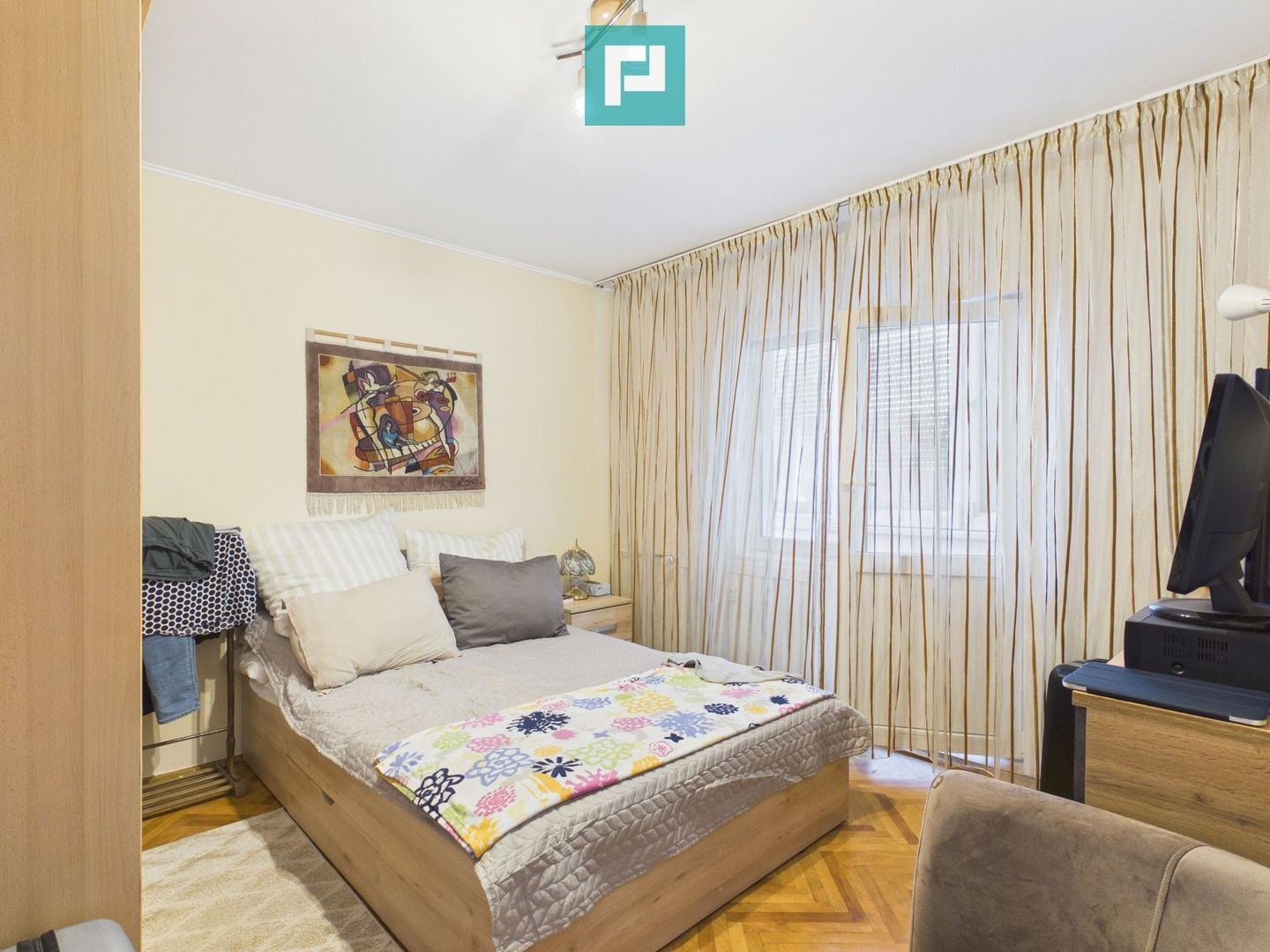 Decebal – PB 3 camere renovat modern - Poză 8