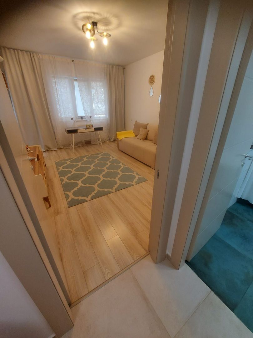 GARSONIERA- DECO RESIDENCE, PARCARE INCLUSA, CENTRALA, METROU 4 MIN - Poză 3