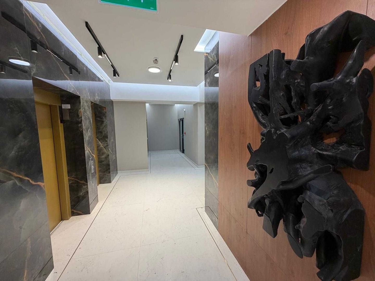 Apartament 2 camere The Level 3 |  Piata presei libere |  Parcare subterana - Poză 8