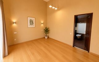 Bucovina–Mehala | 15 camere | 728 mp teren | Proprietate multifuncțională - Poză 44