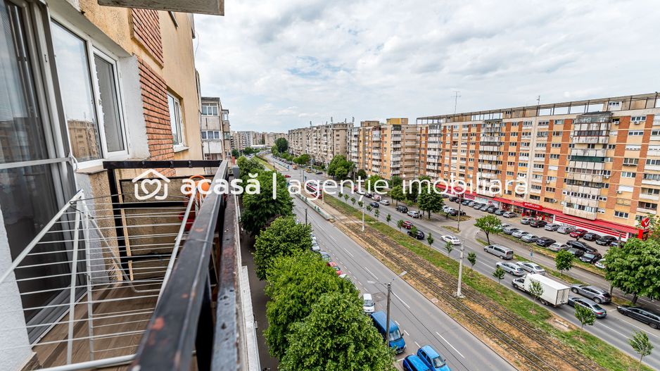 79.900 € | Vlaicu (între UTA și Lebăda) | 2 camere decomandat | lift - Poză 1