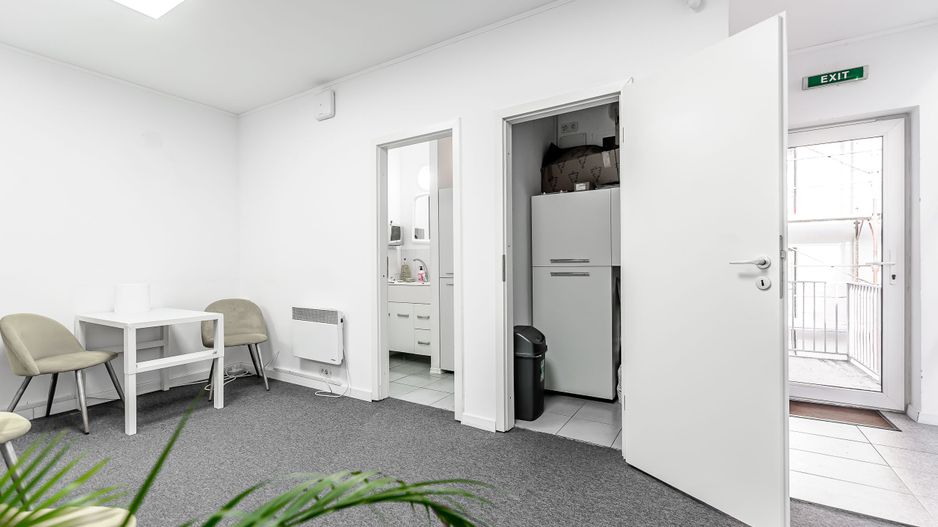 INCHIRIAT Spațiu de birouri ultracentral pe strada Iustin Marsieu - Poză 8