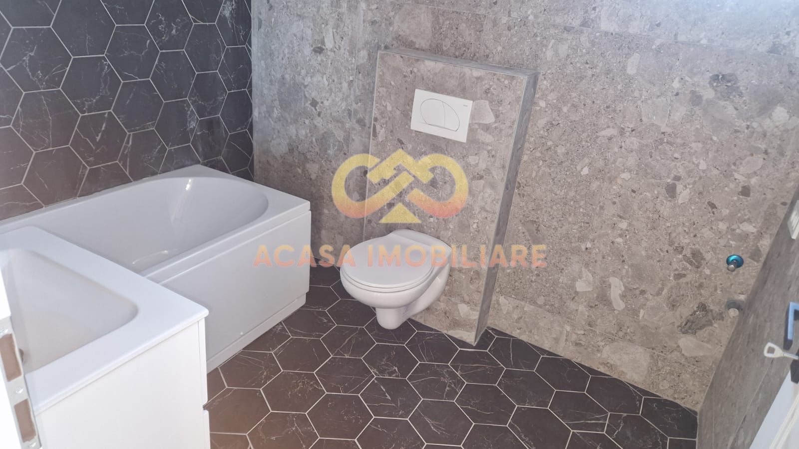 FINALIZAT APARTAMENT 3 CAMERE  GRADINA   PARCARE  BUCIUM VISAN - Poză 22