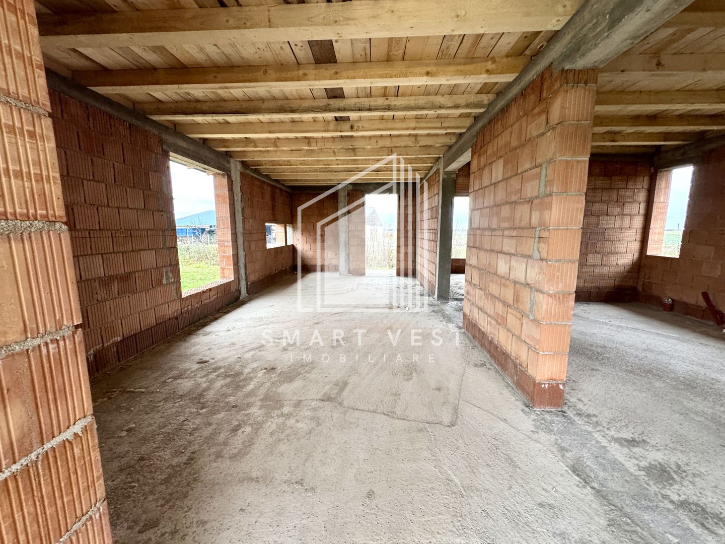 Casa in rosu tip mediteranean | 120 mp | Zona Vetis - Poză 4