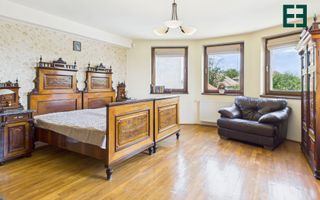 Vilă cu 6 camere - Zona Subcetate - Arad - Poză 19