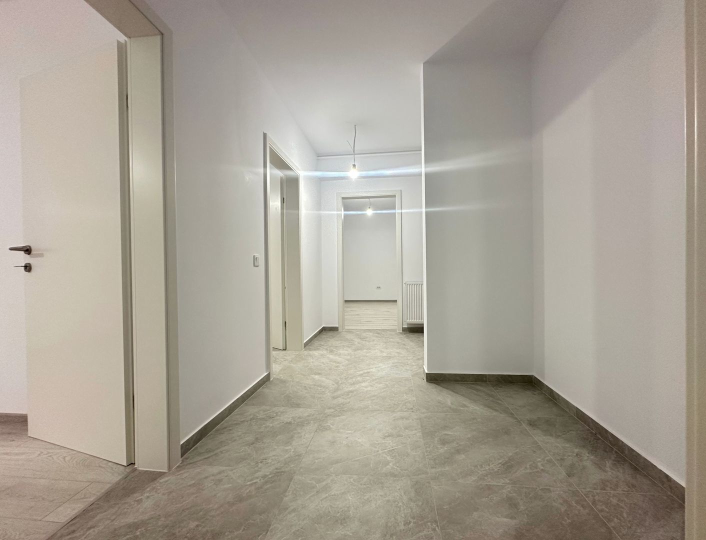 Inchiriere apartament nemobilat Casa Nobel Lângă Coresi - Poză 17