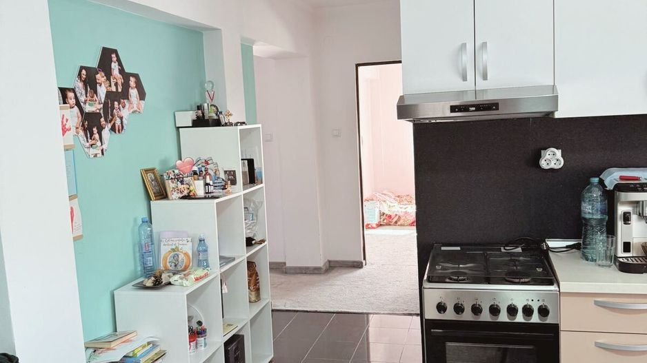 Ap3 camere | Zona QBIZ / Spitalul Județean | Etaj 1- Pret 109.000 euro - Poză 3