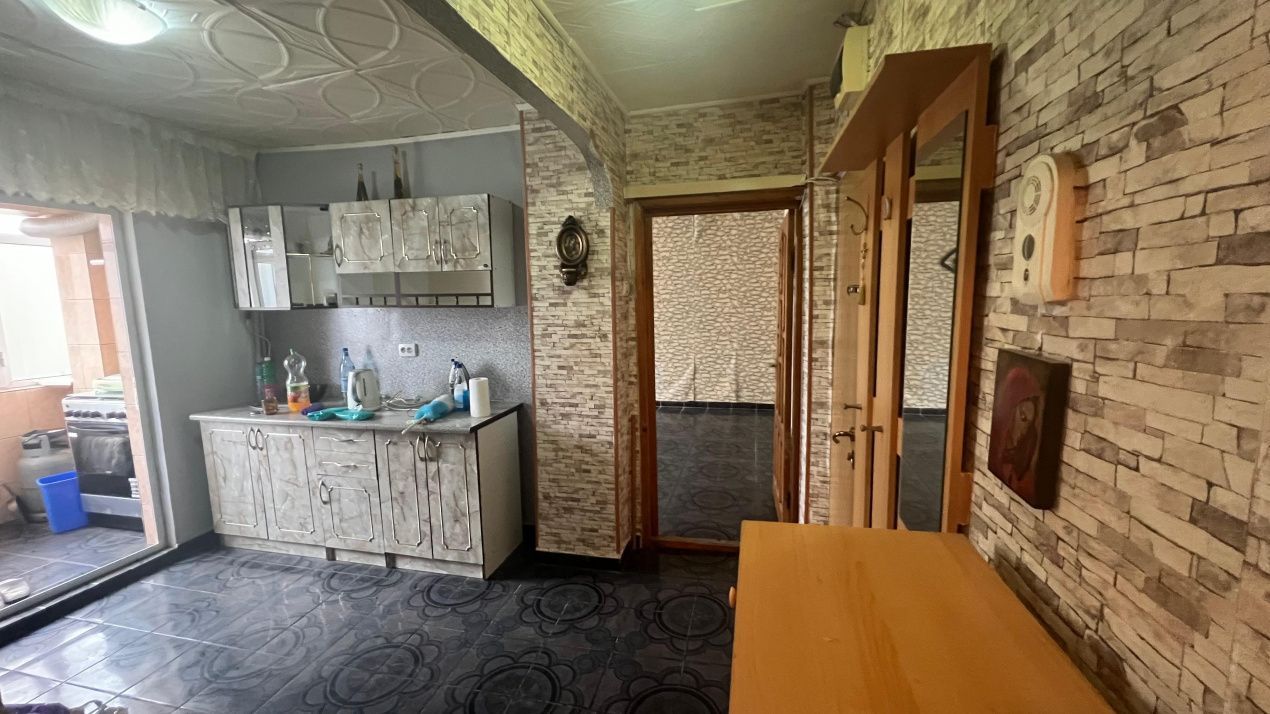 Apartament 3 camere de vânzare în Centru -Năvodari – etaj 2, acte la zi - Poză 6