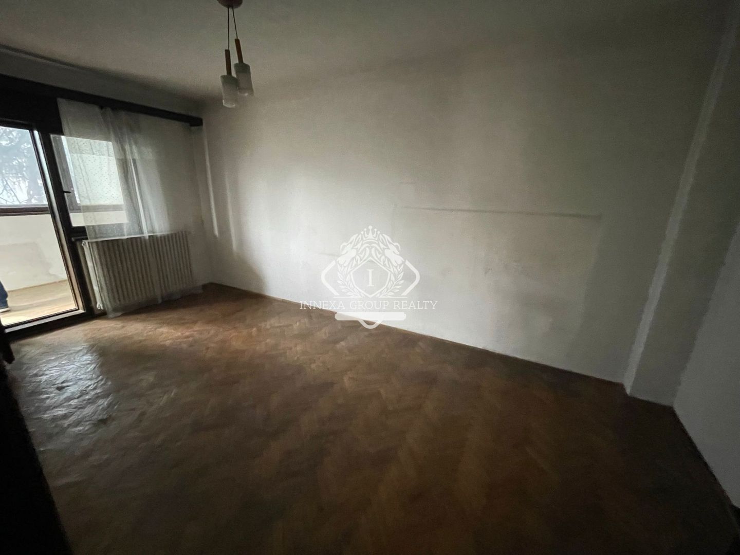 Parcul Carol I Vila interbelica I 2 locuri de parcare - Poză 3