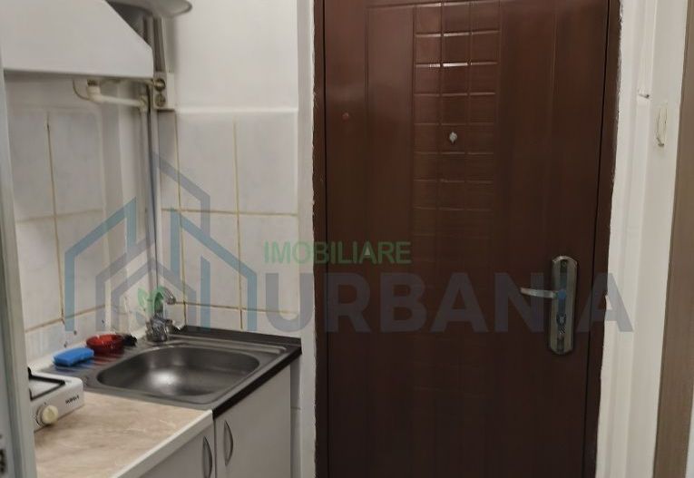 # Închiriez garsonieră,baie proprie,apă caldă,Bularga, Jumbo - Poză 2