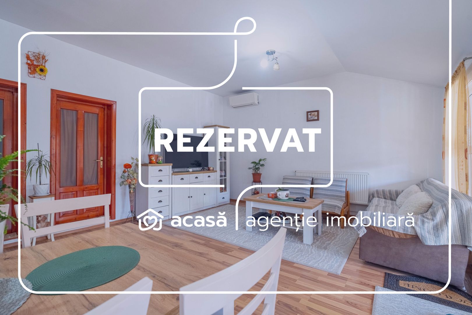 REZERVAT -Casă spațioasă cu teren generos în Felnac – la 18 km de Arad - Poză 1