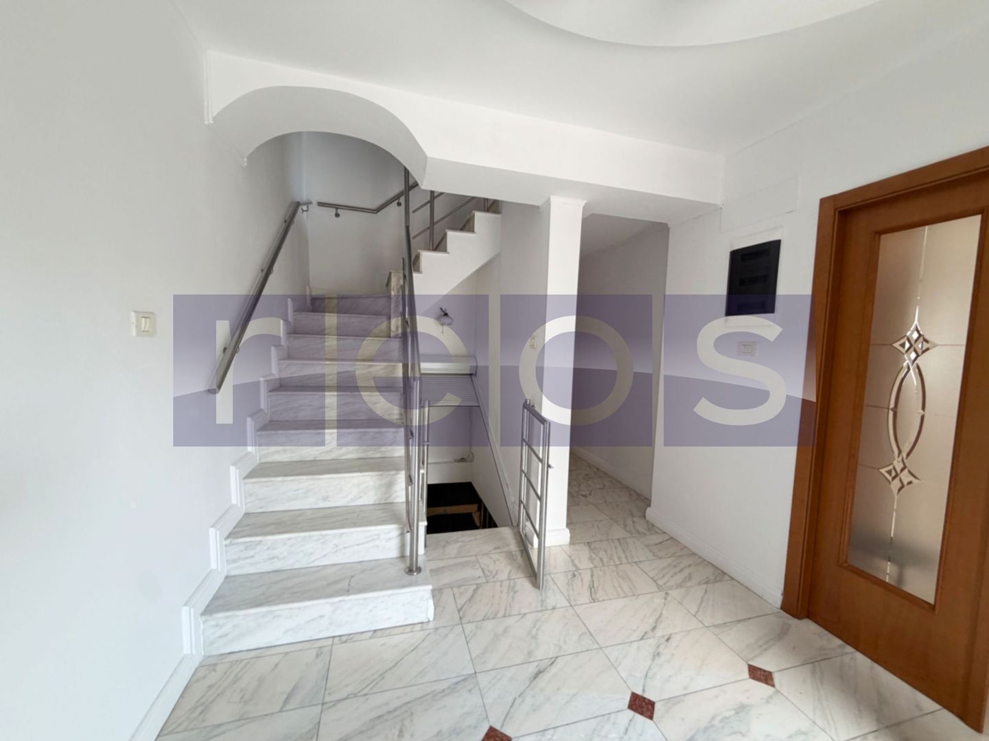 VANZARE VILA | 5 CAMERE | CURTE SUPERBA | ZONA FUNDENI - Poză 12