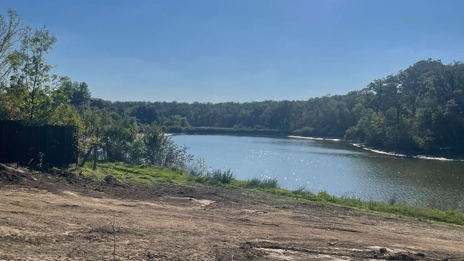 6300 mp teren Pasarea cu deschidere la lac - Poză 1