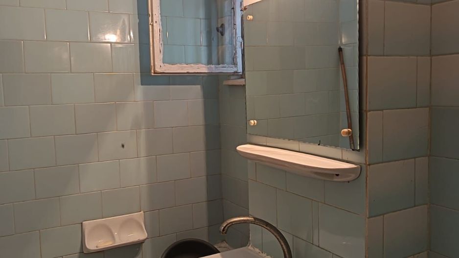 De vanzare apartament cu 2 camere, parter, micro 13 B, 60.000 euro - Poză 8