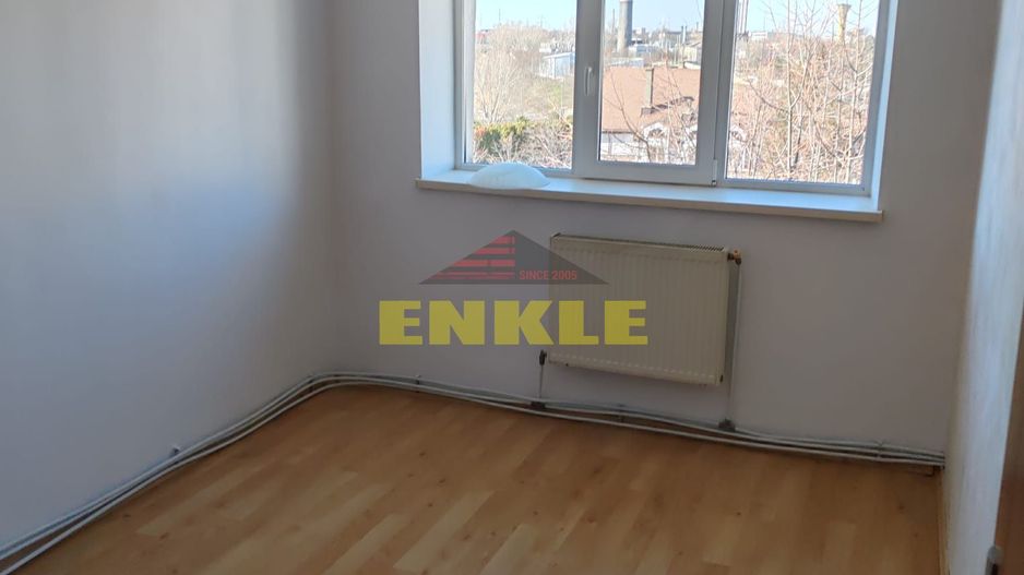 De vanzare apartament cu 3 camere, zona Aleea Nucului - Poză 8