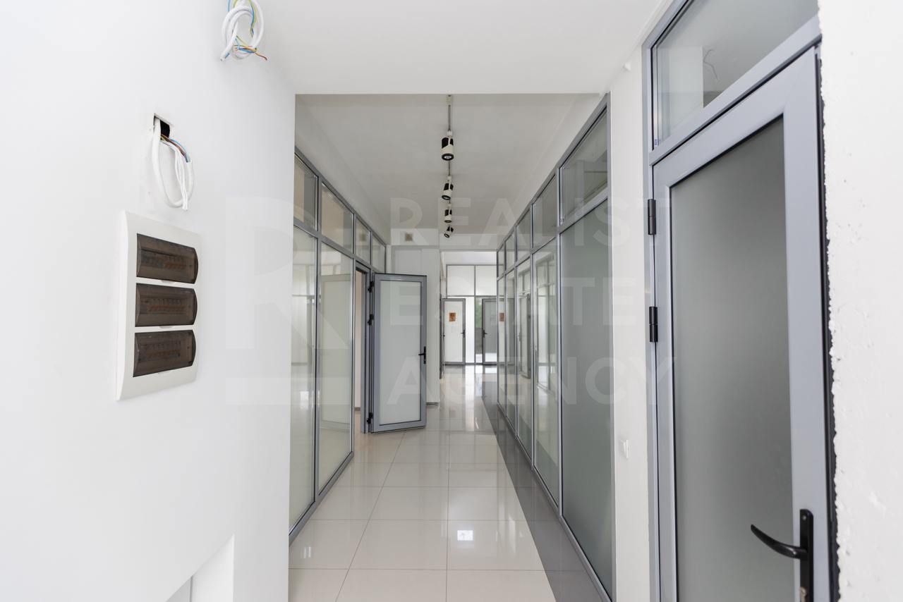 Chirie, oficiu, 500 mp, strada Alexandru Hâjdeu, Râșcani - Poză 17