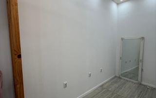 NUMAI 26.000 EURO! Camera cu baie, parter - Poză 4