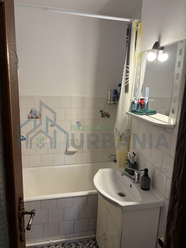 Apartament 2 camere decomandat, etaj 2/10, bloc T5, strada Moldovei, Pașcani - Poză 2