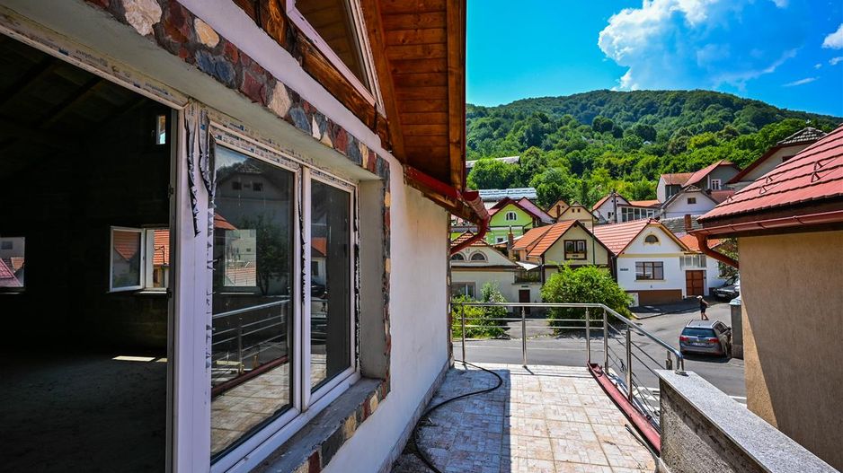 Oportunitate investitionala/ rezidentiala in Centrul Istoric Medieval - Poză 6