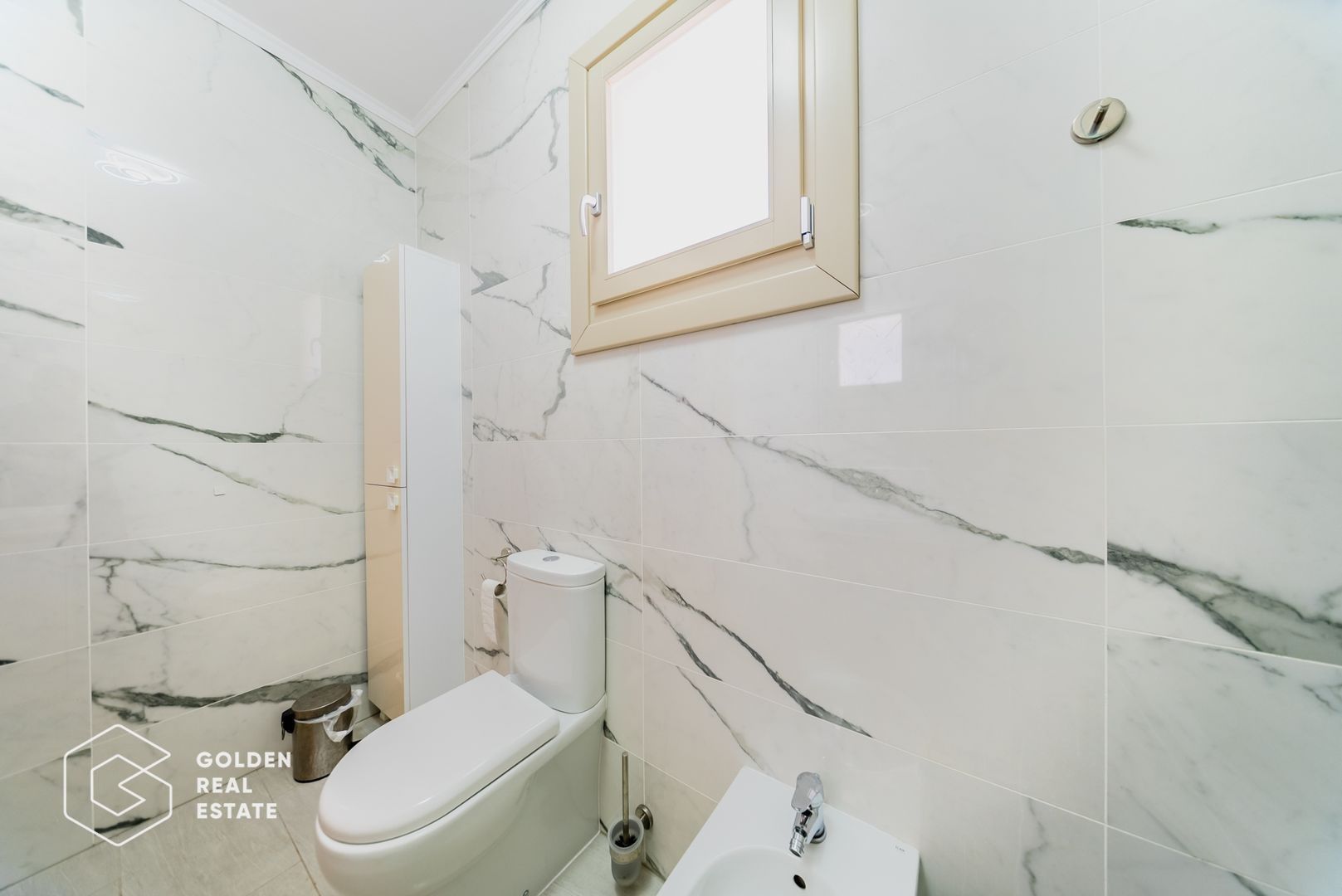 Vila moderna in cartier exclusivist Romanilor, strada 9 Mai Comision 0% - Poză 16