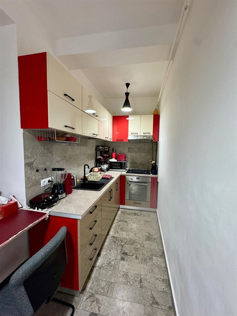 Casa cu 3 camere Ultracentrala - Poză 3