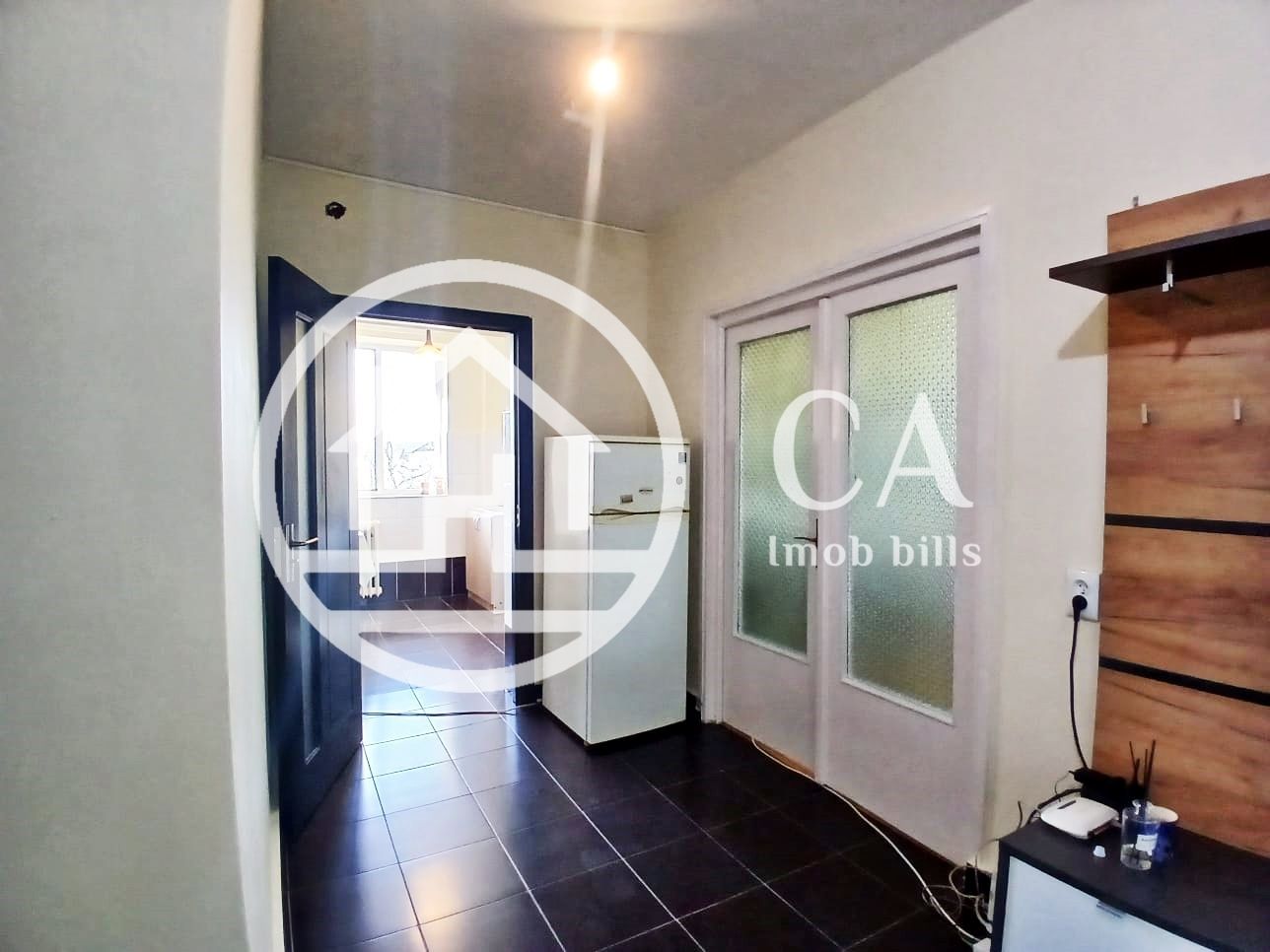 Apartament cu 2 Camere de vanzare in zona Bulevardul Dacia, Oradea - Poză 3