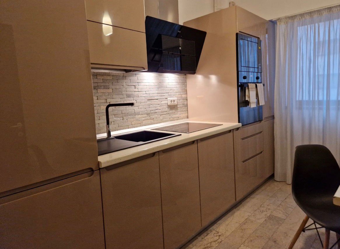 AP. 2 CAMERE VITAN, BUCATARIE INCHISA,CENTRALA PROPRIE,LOC PARCARE - Poză 6