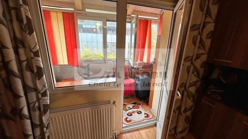 Apartament 4 camere decomandat 2 bai 79mp Nicolina-Frumoasa - Poză 7