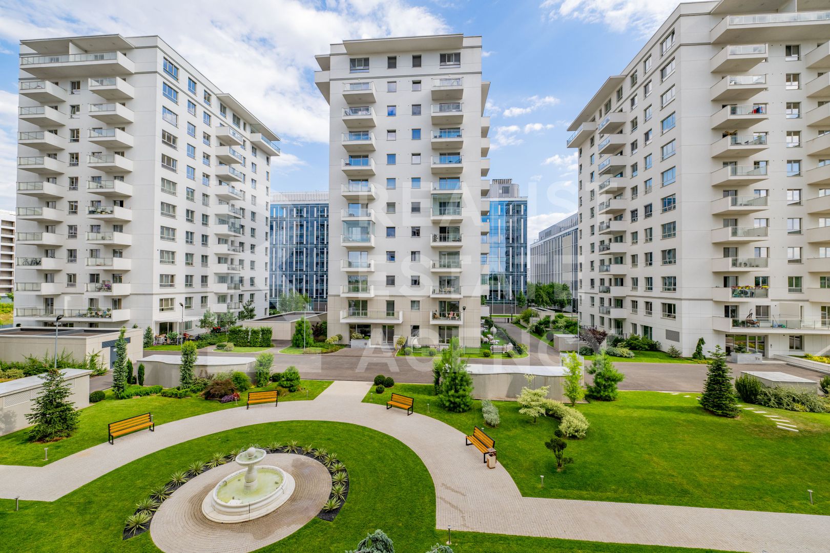 Vânzare, apartament cu 2 camere, Luxuria Residence, Bucureşti - Poză 4