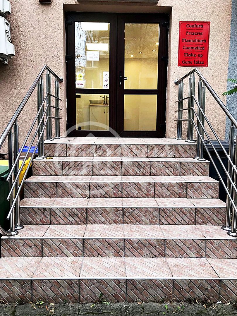 Spatiu comercial de vanzare in zona Decebal, Oradea - Poză 10