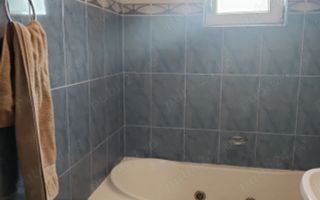 Vand apartament 3 cam etaj 6/9 Careiului. - Poză 2