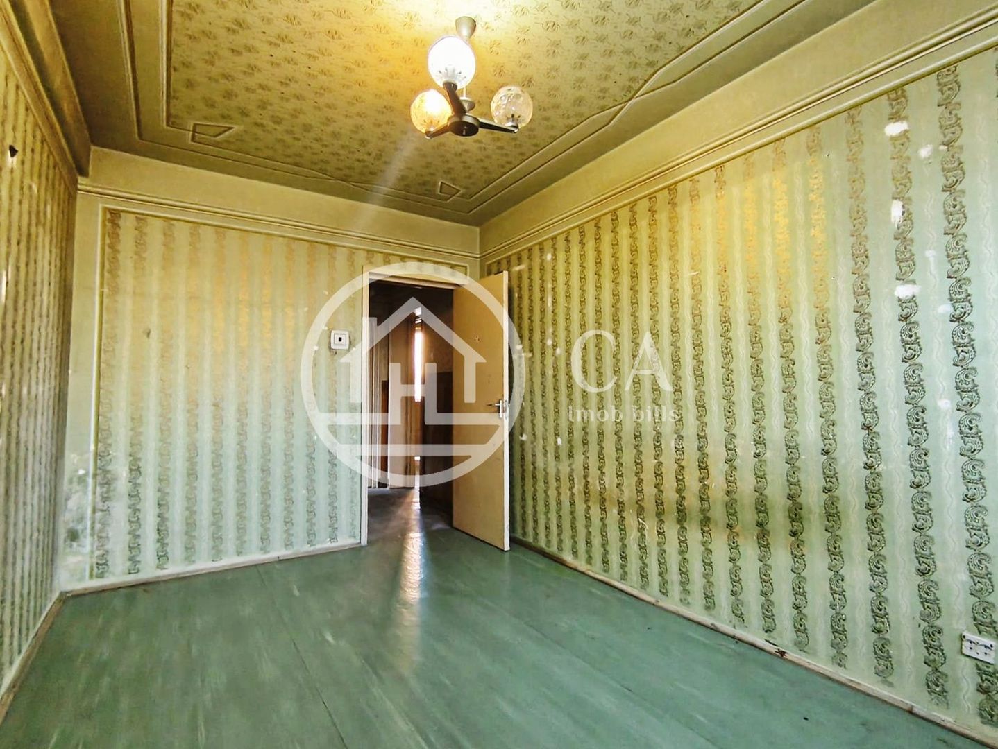 Apartament cu 4 camere de vanzare in zona Dacia, Oradea - Poză 3