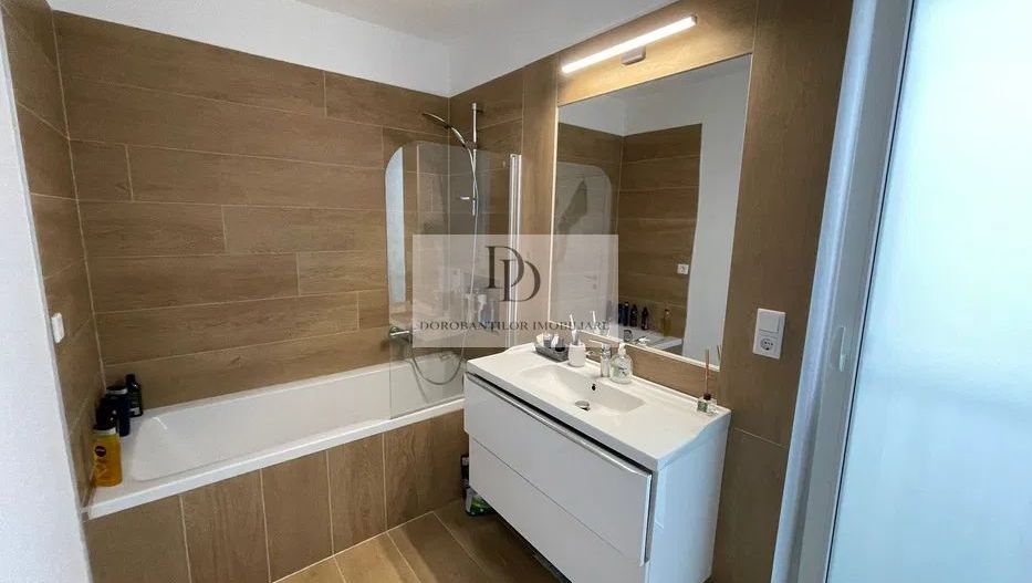 Apartament elegant 4 camere | Garaj privat | Cartier Europa - Poză 11