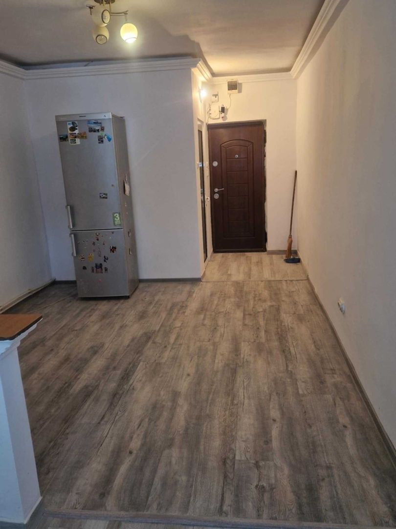 BRASADAS vinde garsoniera 24 mp. Ostrovului la PARTER. - Poză 4