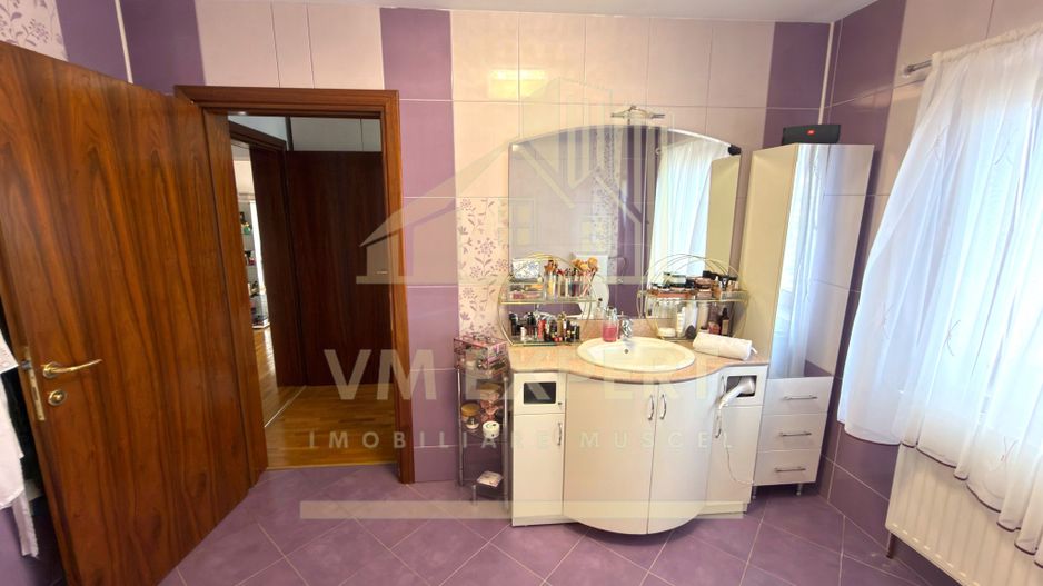 CASĂ 5 CAMERE TEREN 1600 MP CAMPULUNG - Poză 32