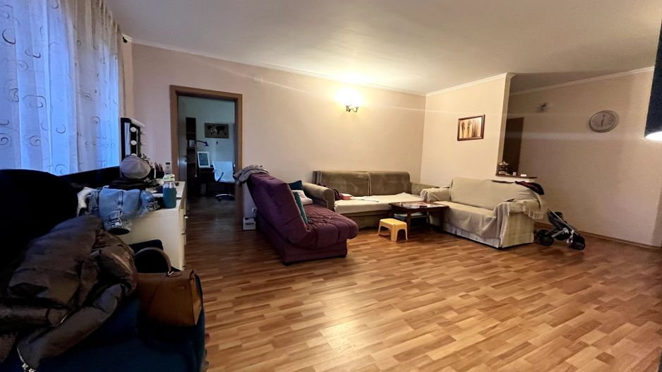 Casă spațioasă, confort ridicat, garaj și teren generos, zona Aradului - Poză 18