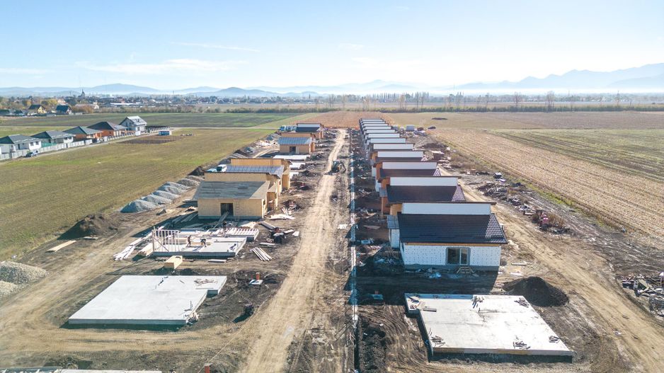 Case individuale pe structura de lemn in Halchiu - Poză 9