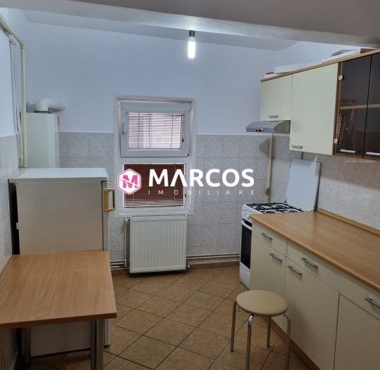 Apartament 3 camere et.10, Central, ID 954 - Poză 3